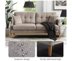 Canapé deux places GDFStudio Camain 56.7 avec boutons touffetés, étanche et pieds en bois