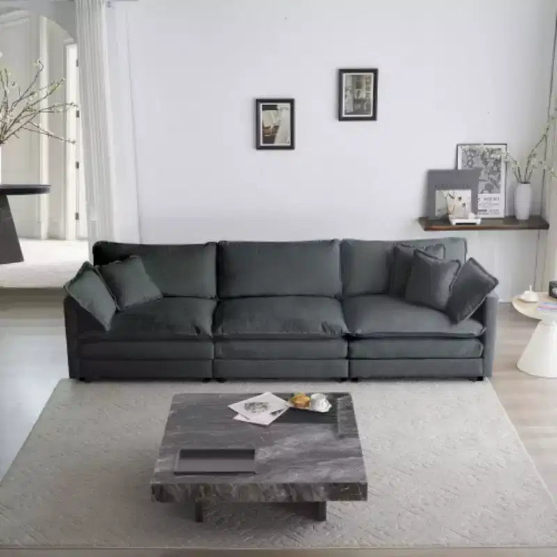 Upgrade Your Space: Mid-Century Modern 3-Seater - 5 Pillows for Maximum Comfort
