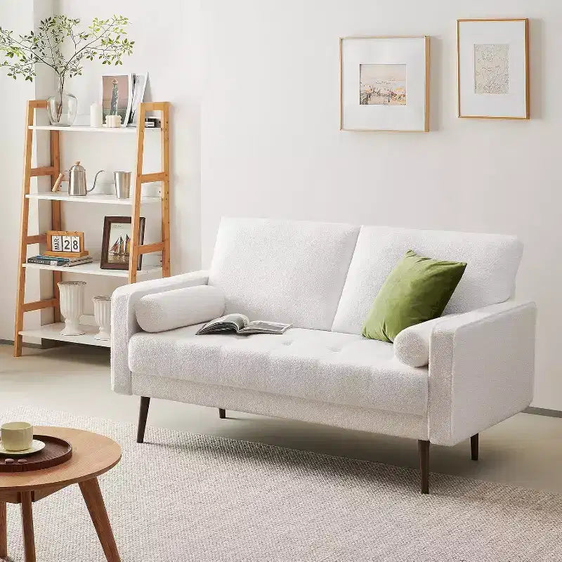 Vonanda Nora Couch