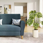 Canapé en laine d'agneau au design épuré, matériau doux en laine d'agneau, assise confortable, cadre durable, style élégant