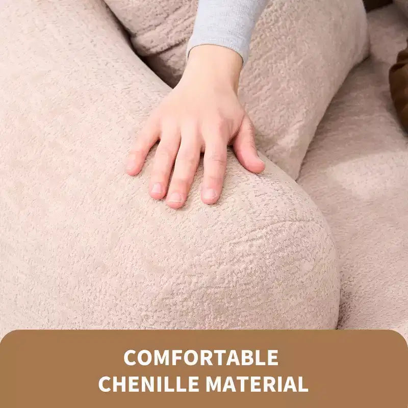 Causeuse incurvée blanche de 65 pouces avec éponge à compression totale et 3 oreillers, canapé compact en chenille 30D sans assemblage