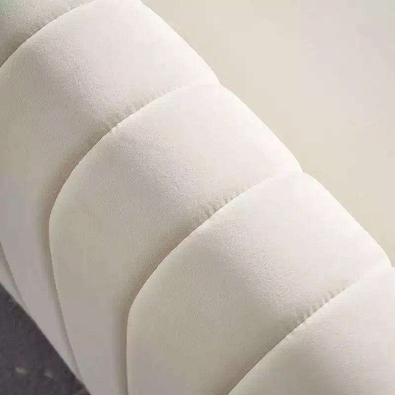 Canapé moderne de 84 pouces en velours, canapé 3 places avec pieds en métal doré et accoudoirs roulés pour salon, chambre ou appartement - Panipeachy