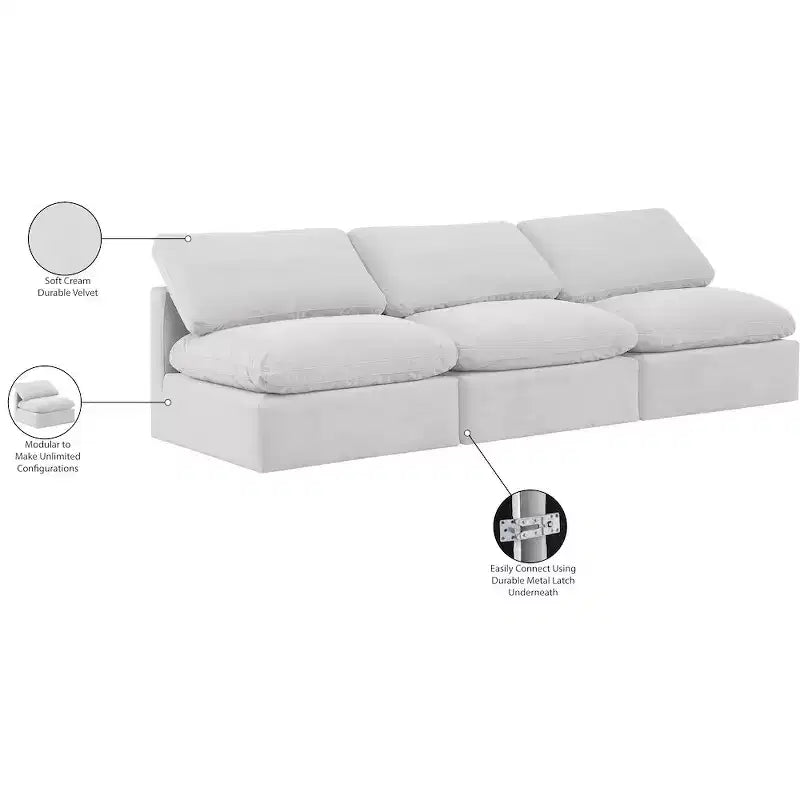 Canapé modulable en velours crème Indulge Meridian Furniture
