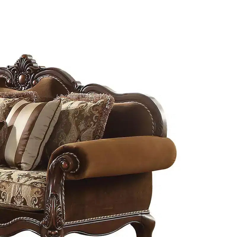 Canapé Jardena 89 po : Accoudoirs arrondis, pieds Queen Anne, clous décoratifs – Acme Furniture