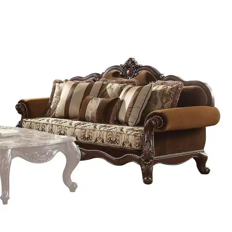 Canapé Jardena 89 po : Accoudoirs arrondis, pieds Queen Anne, clous décoratifs – Acme Furniture
