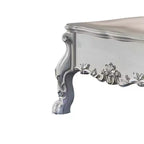 Canapé 241 cm Dresden en cuir synthétique, assise moelleuse et accents sculptés - Acme Furniture