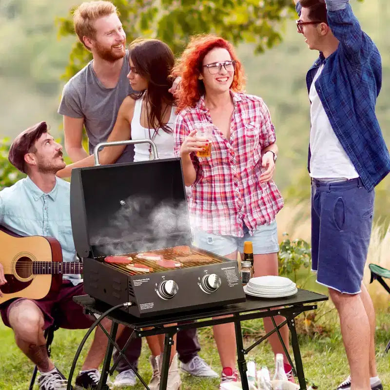 Outsunny Barbecue portatif de table à gaz propane à 2 brûleurs avec pieds pliables, couvercle, thermomètre pour le camping, le pique-nique, le jardin