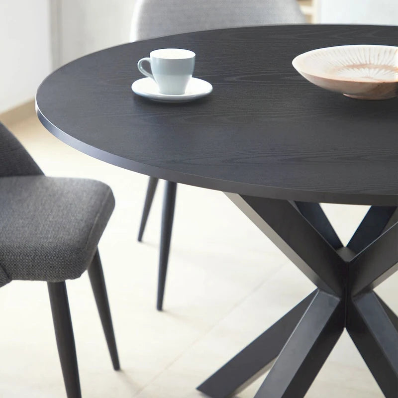 Table de salle à manger ronde en bois noir