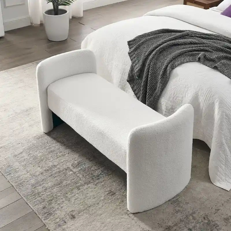 Banc moderne pour le pied de lit